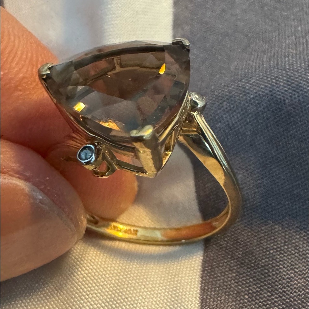 10K Rose Gold Ring - Picture 3 of 10